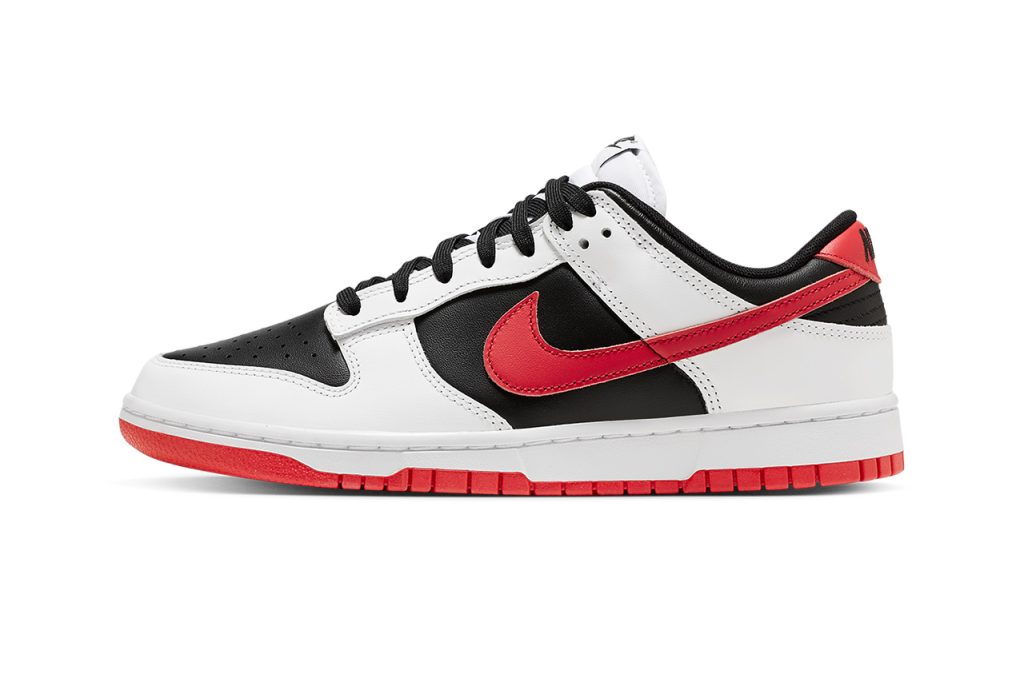 Le côté extérieur de la Dunk 2023 de Nike, dans sa version blanche, noire et rouge.