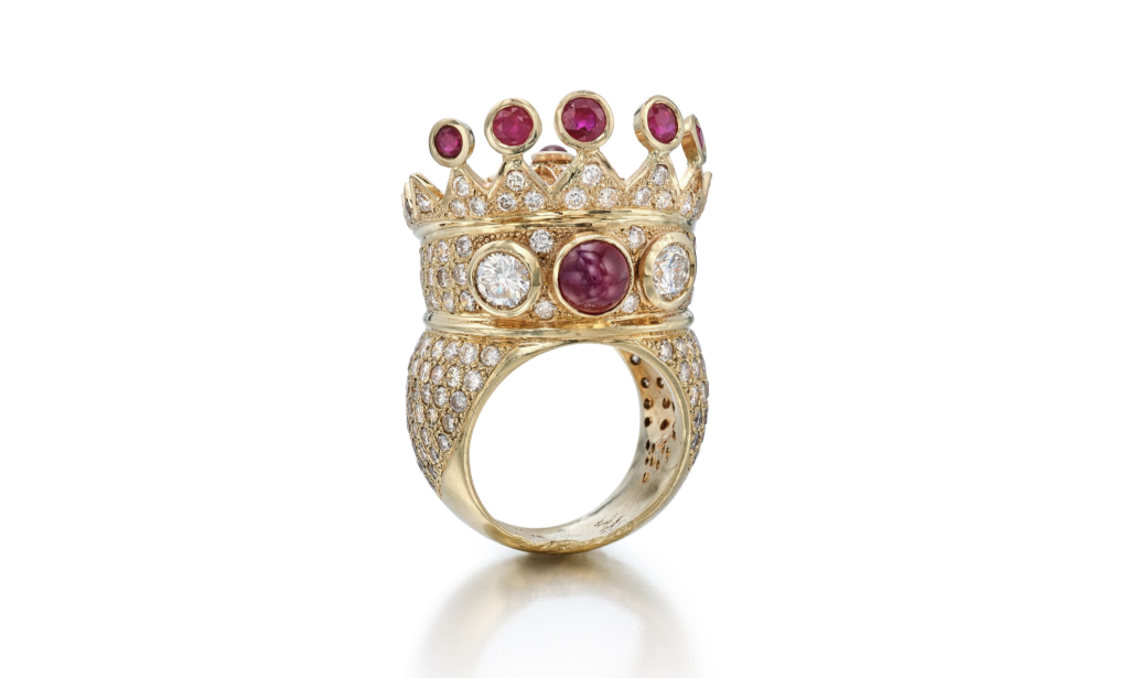 La bague de Tupac Shakur, achetée par Drake pour plus d'un million de dollars en juillet 2023