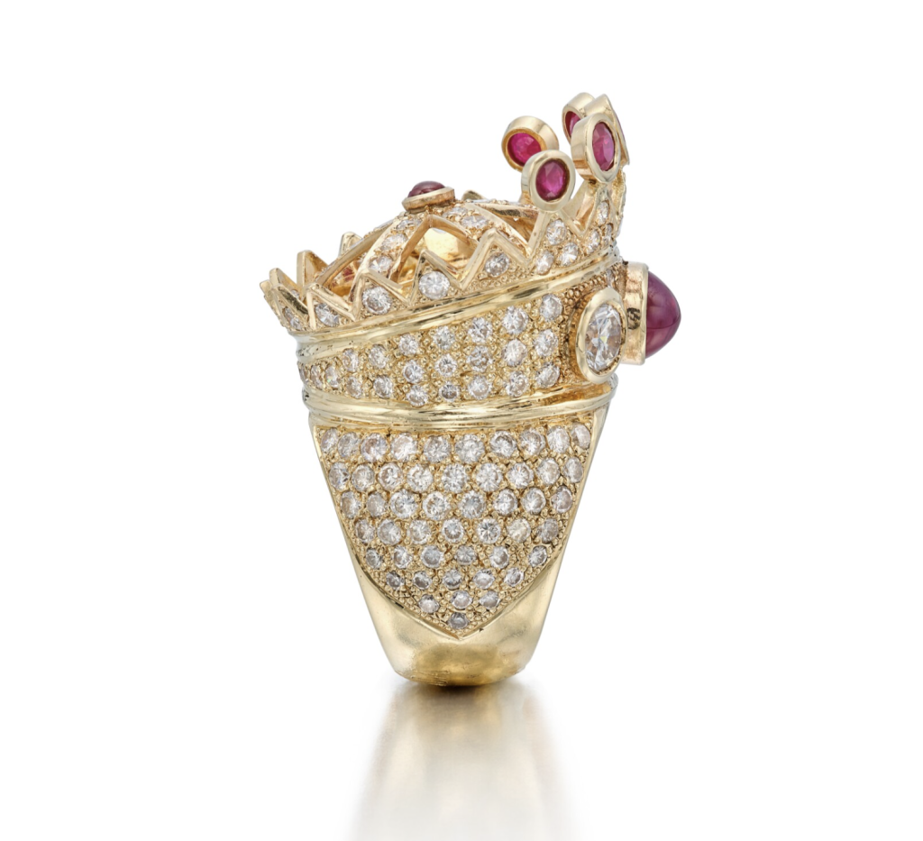 La bague de Tupac Shakur, achetée par Drake pour plus d'un million de dollars en juillet 2023