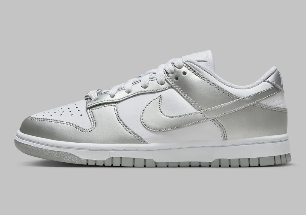 Nike Dunk low "Metallic Silver"
