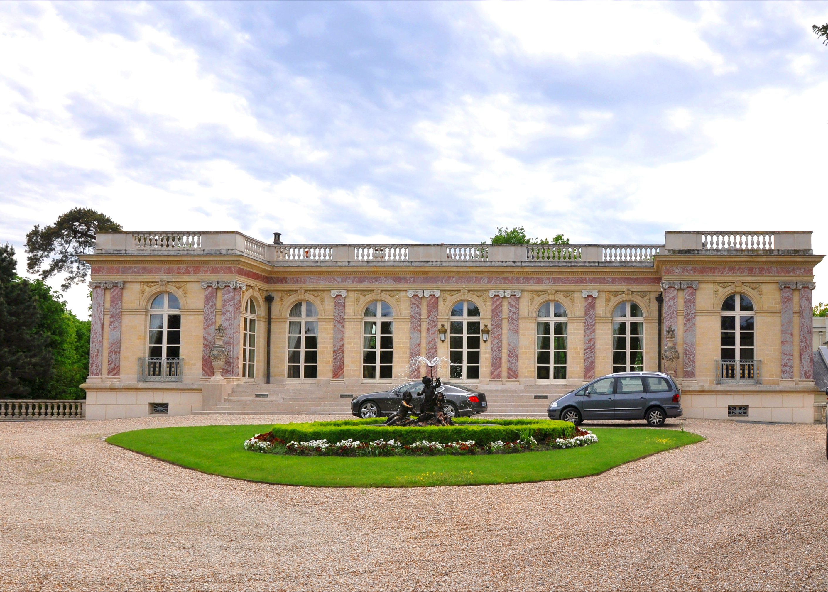 Au Vésinet, le Palais Rose est mis en vente 38 millions d’euros