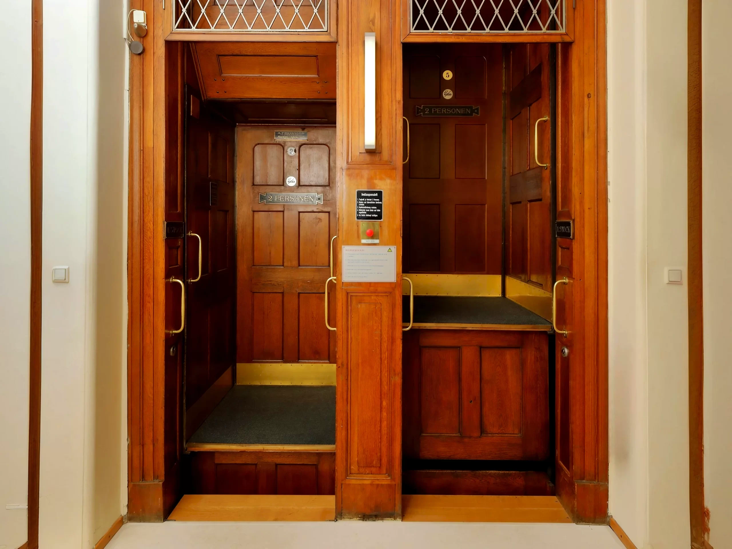Le Paternoster, l’ascenseur qui ne s’arrête jamais
